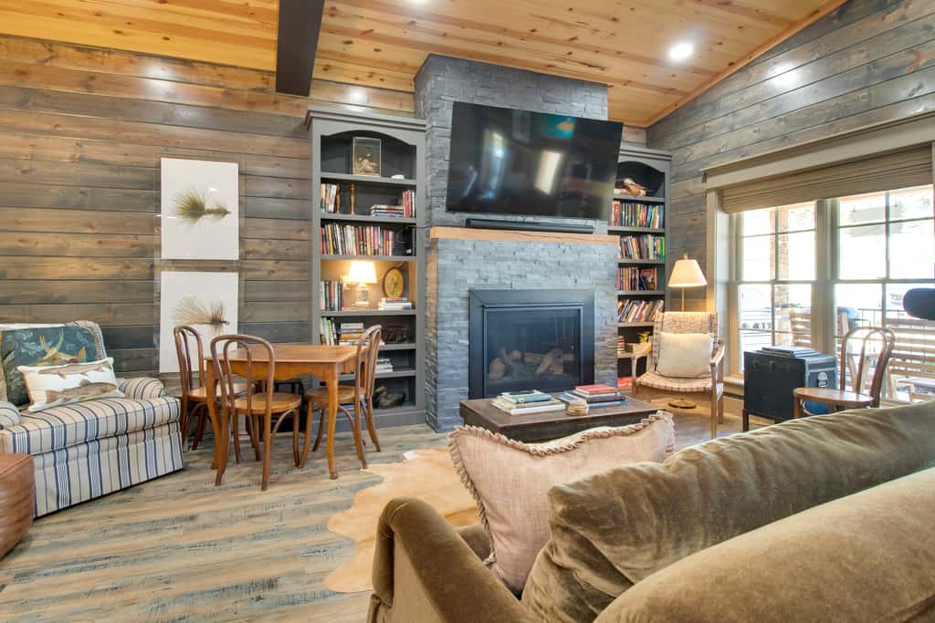 Fly Fishers’ Paradise: Getaway Near White River!