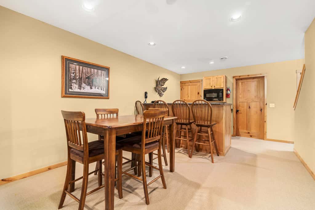 Gull Lake All-Season Getaway w/ Private Deck