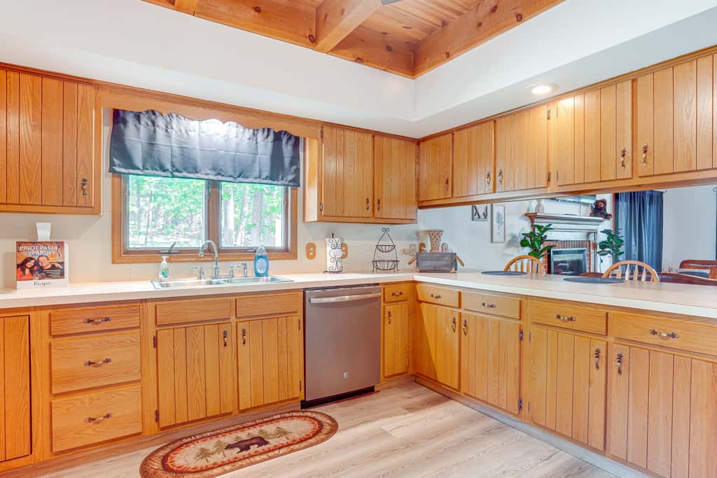 McGaheysville Home w/ Screened Porch & Gas Grill!