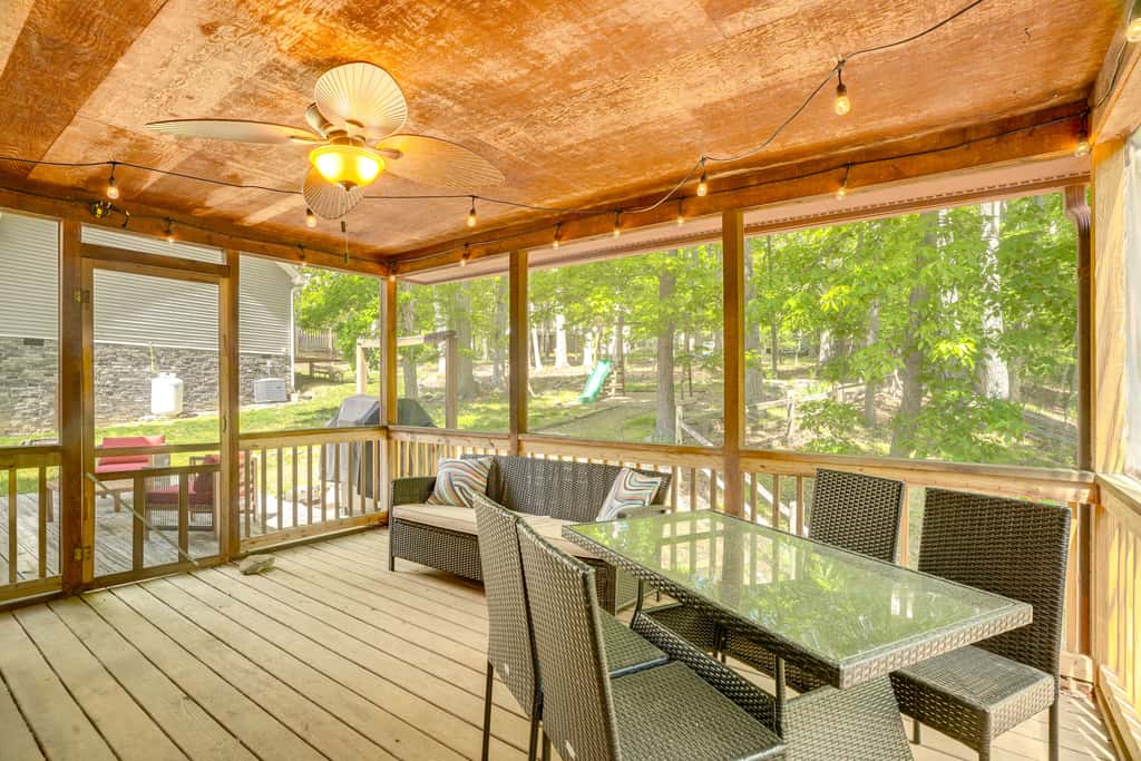 McGaheysville Home w/ Screened Porch & Gas Grill!