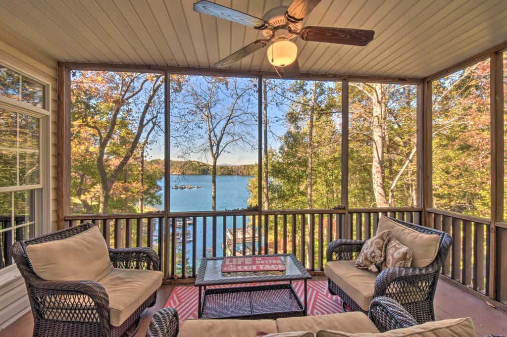 Lake Keowee Escape w/ Dock, Deck & Lake Access!