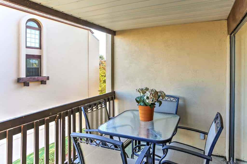 Waterfront Port Clinton Condo w/ Pool Access!