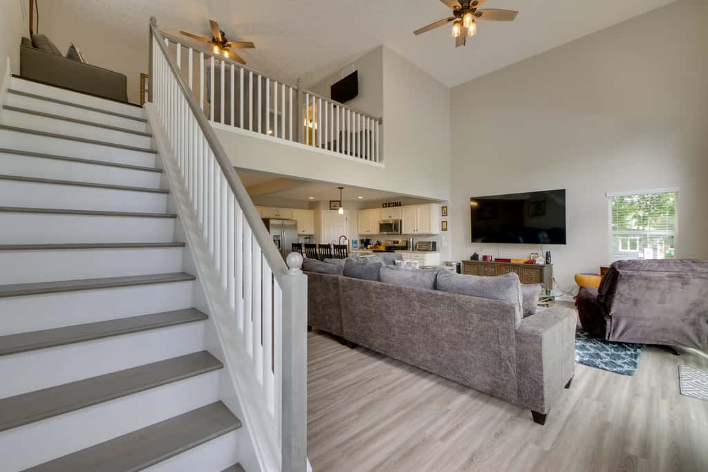 Hot Tub, Lake Access, & Dock: Port Clinton Retreat
