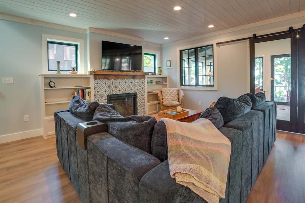 Higgins Lake Vacation Rental w/ Lake Views & Deck!