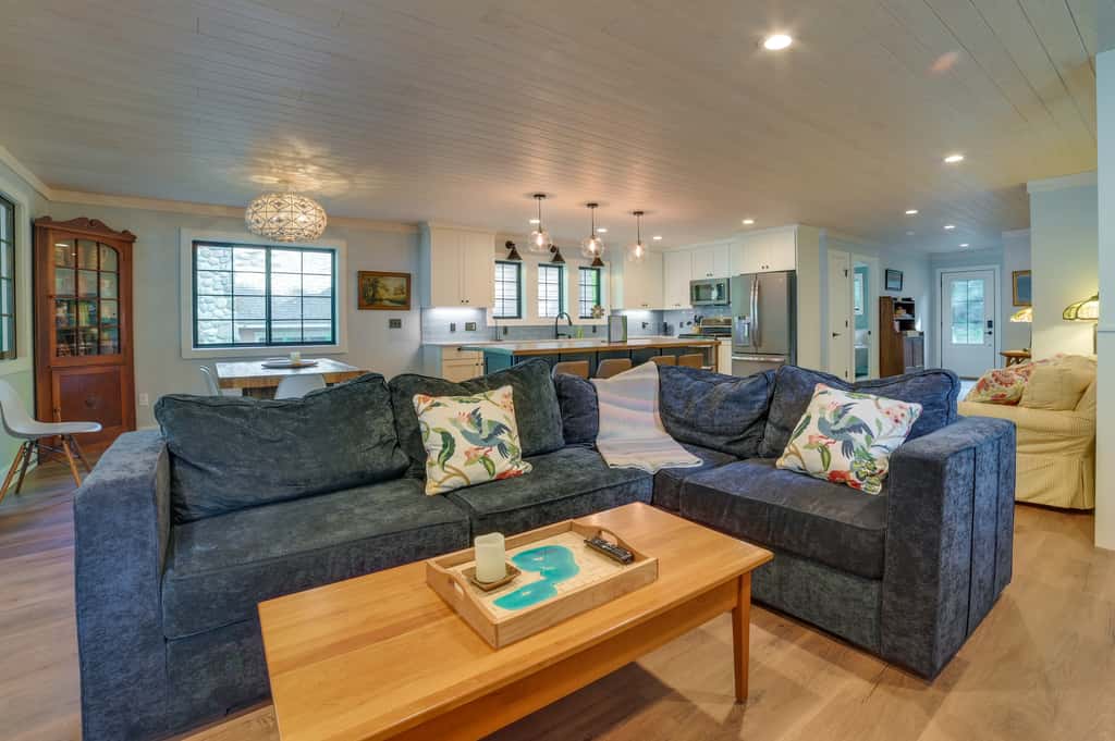 Higgins Lake Vacation Rental w/ Lake Views & Deck!