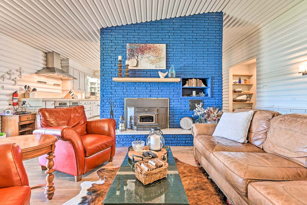 Lakefront Brownwood Home w/ Private Boat Dock