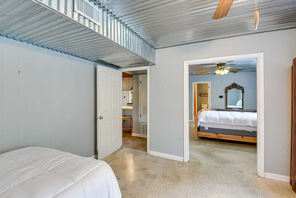 Lake Brownwood Home w/ Private Boat Dock!