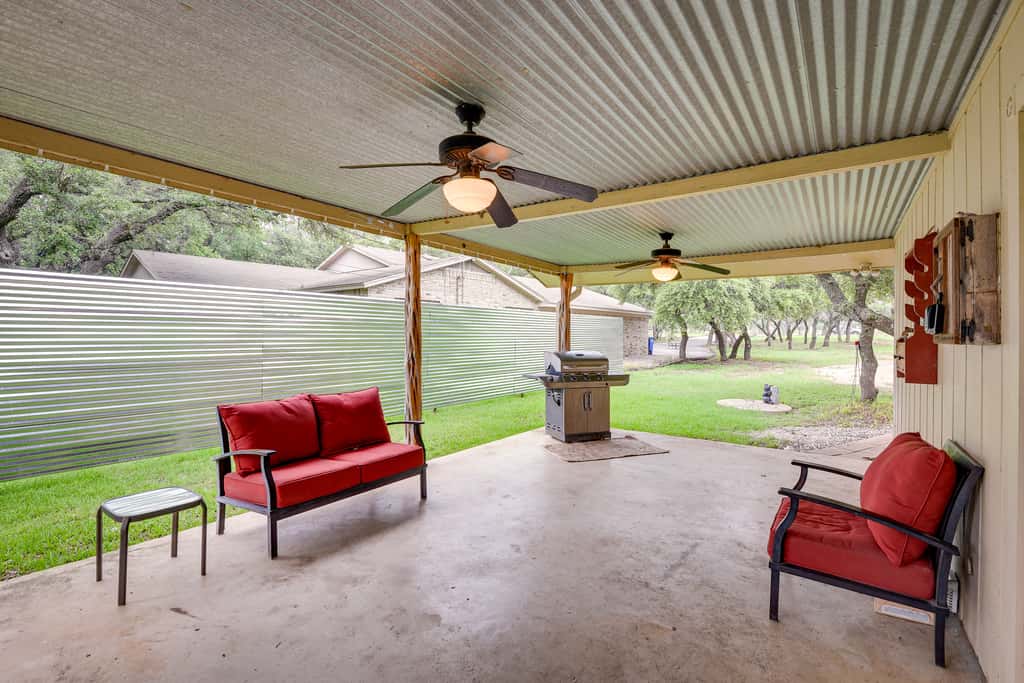 Lake Brownwood Home w/ Private Boat Dock!