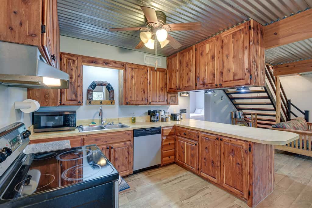 Lake Brownwood Home w/ Private Boat Dock!