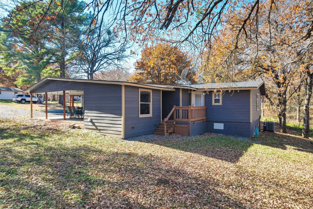~ 3 Mi to Lake Texoma: Kingston Family Retreat