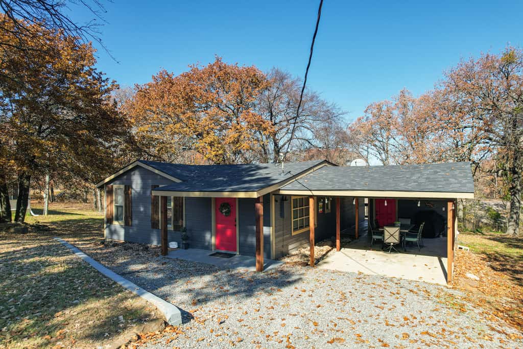 ~ 3 Mi to Lake Texoma: Kingston Family Retreat