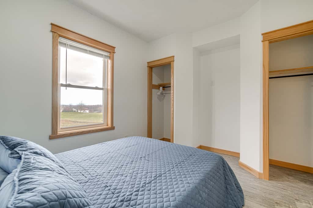 Balcony+ Golf Course View: Quiet Erie Getaway