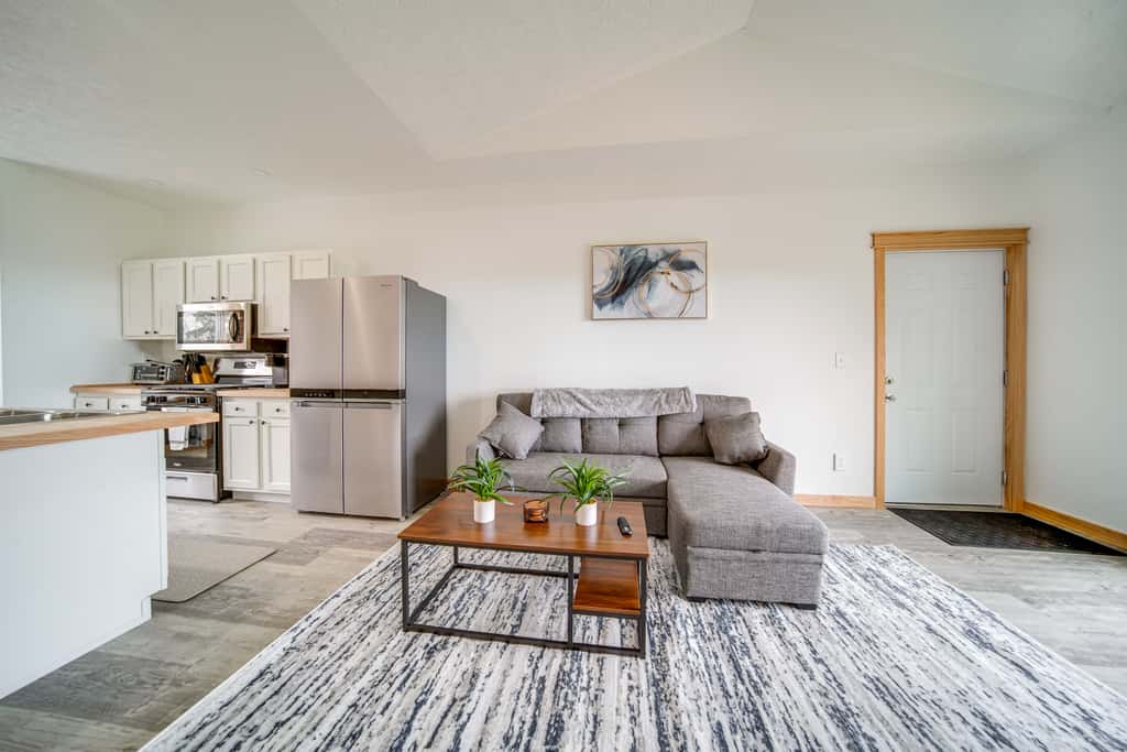 4 Mi to Lake Erie Access: Condo on the Greens