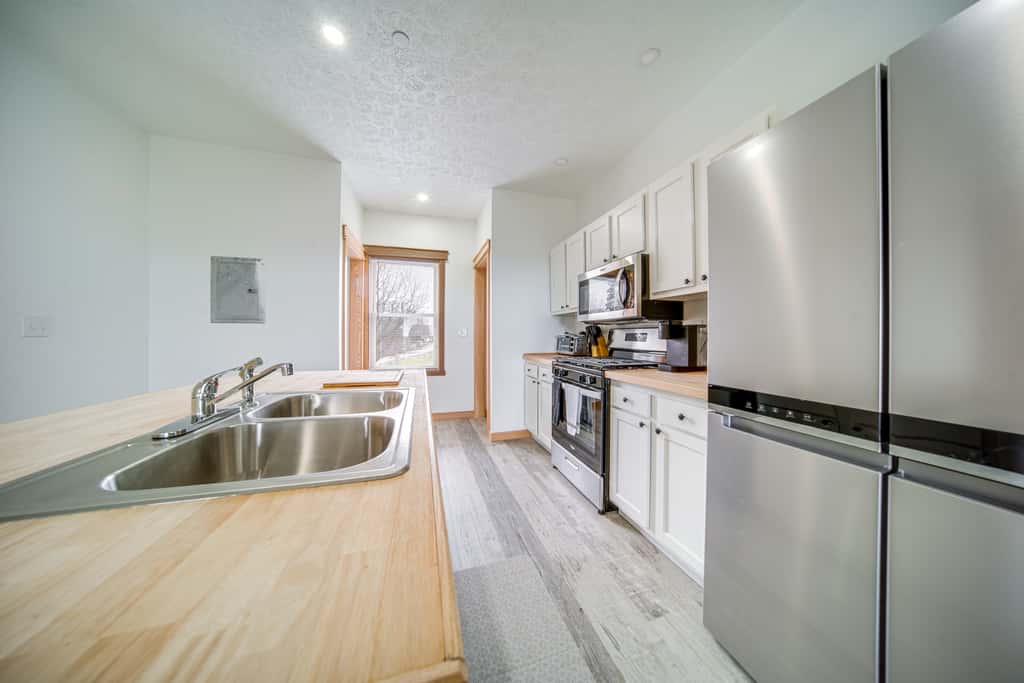 4 Mi to Lake Erie Access: Condo on the Greens