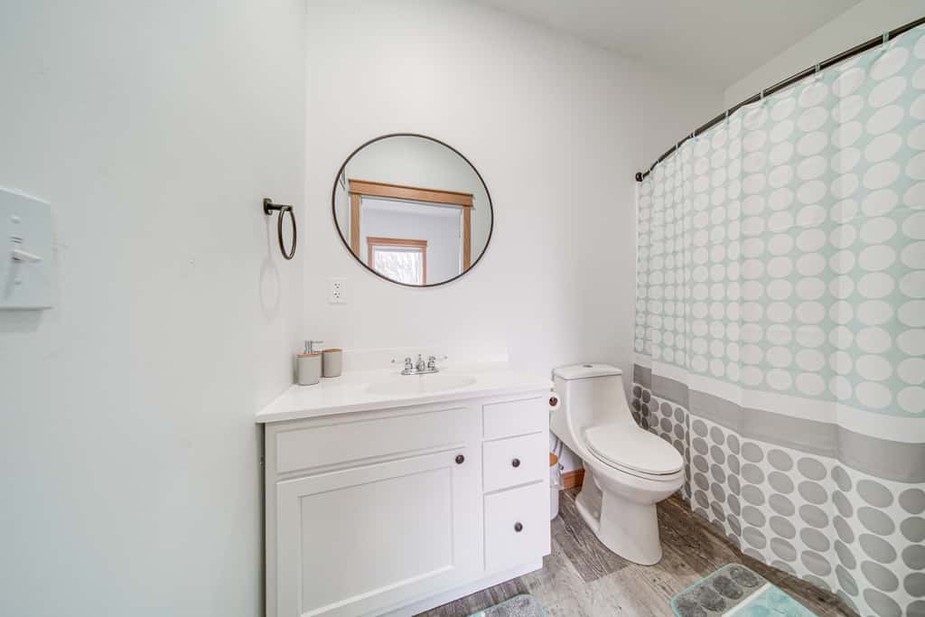 4 Mi to Lake Erie Access: Condo on the Greens