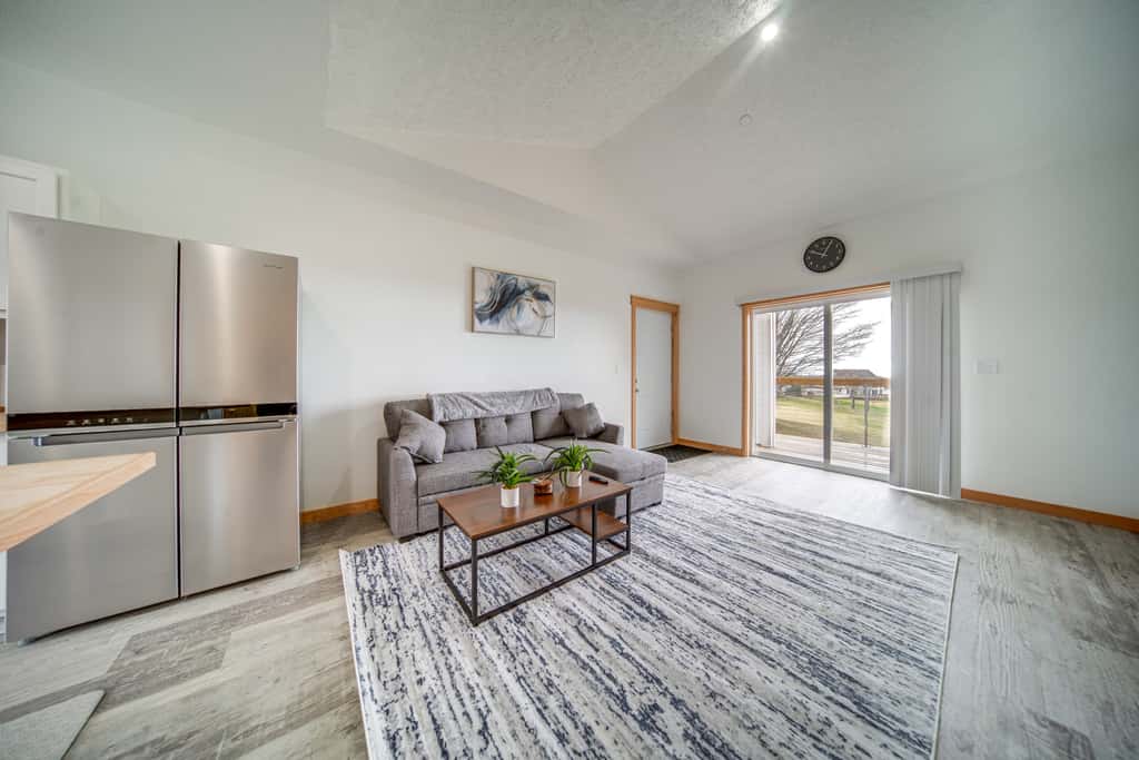 4 Mi to Lake Erie Access: Condo on the Greens