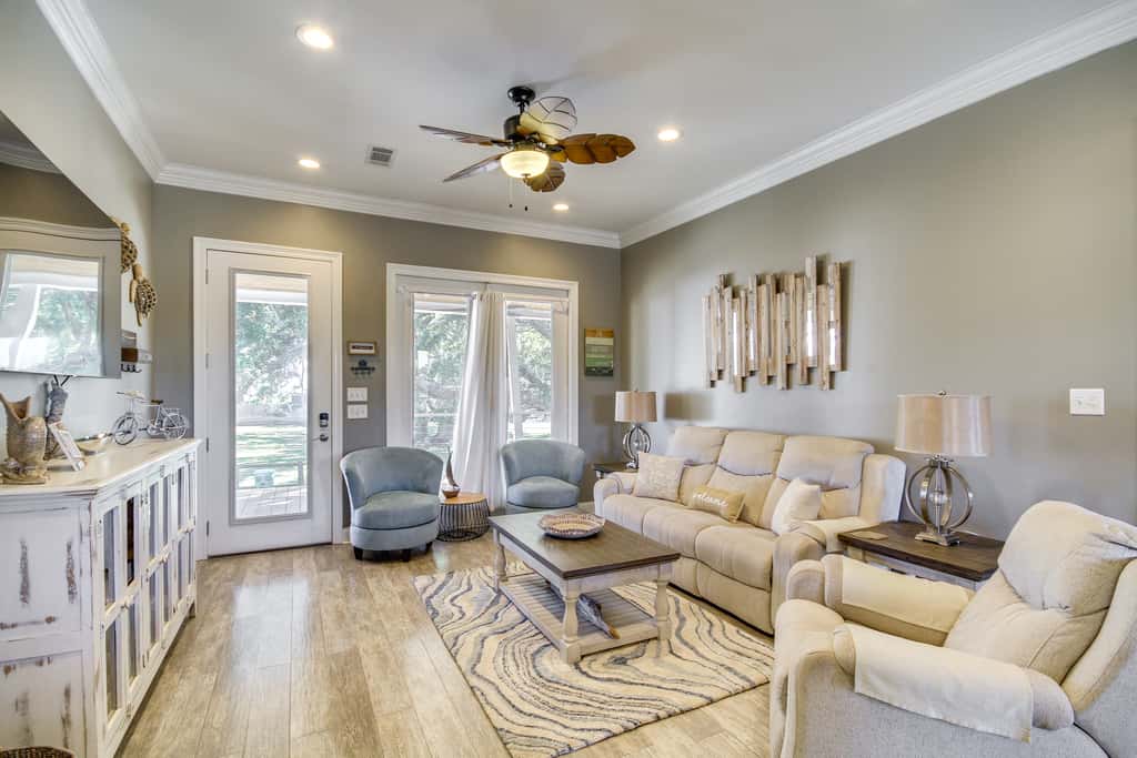Walk to Beach: Stunning Gulfport Getaway
