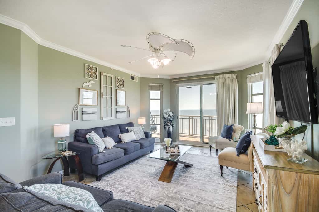 Gulfport Oceanfront Vacation Rental: Walk to Beach