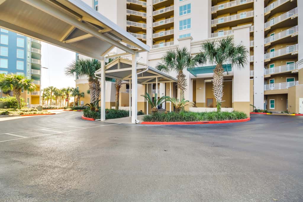 Gulfport Oceanfront Vacation Rental: Walk to Beach