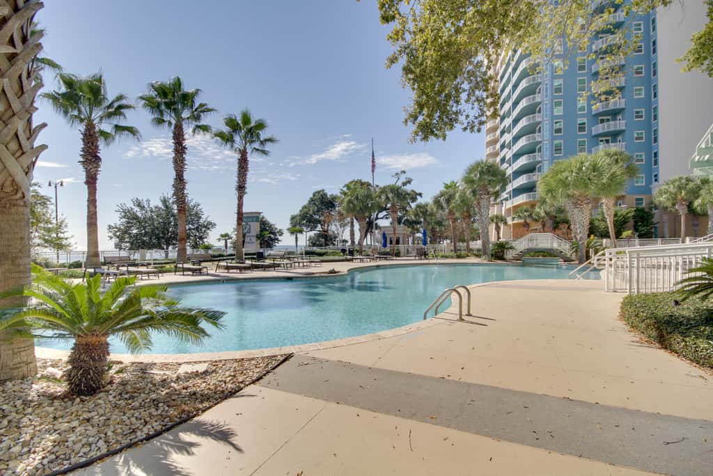Gulfport Oceanfront Vacation Rental: Walk to Beach