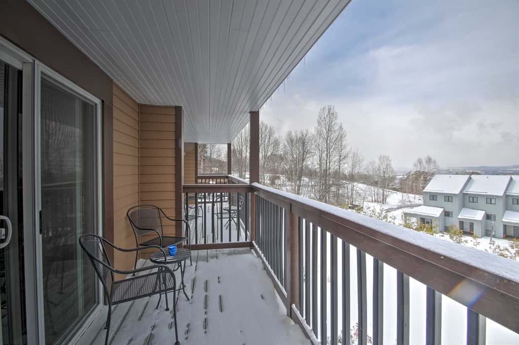 Slopeside Burke Mtn Condo w/ Amenity Access!