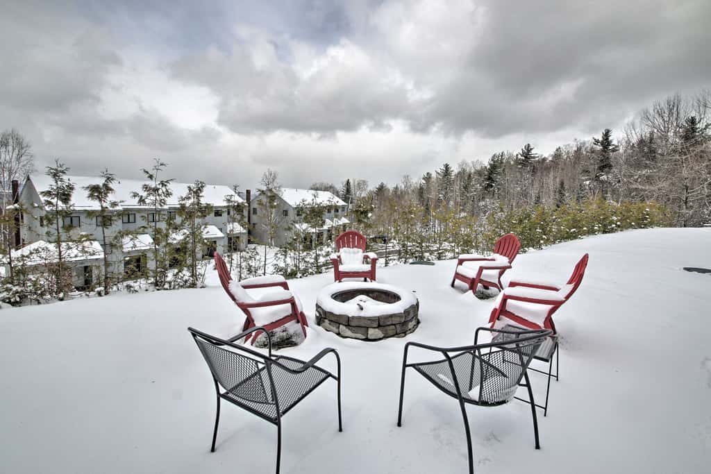 Slopeside Burke Mtn Condo w/ Amenity Access!