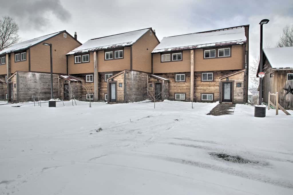 Slopeside Burke Mountain Condo w/ Fireplace!