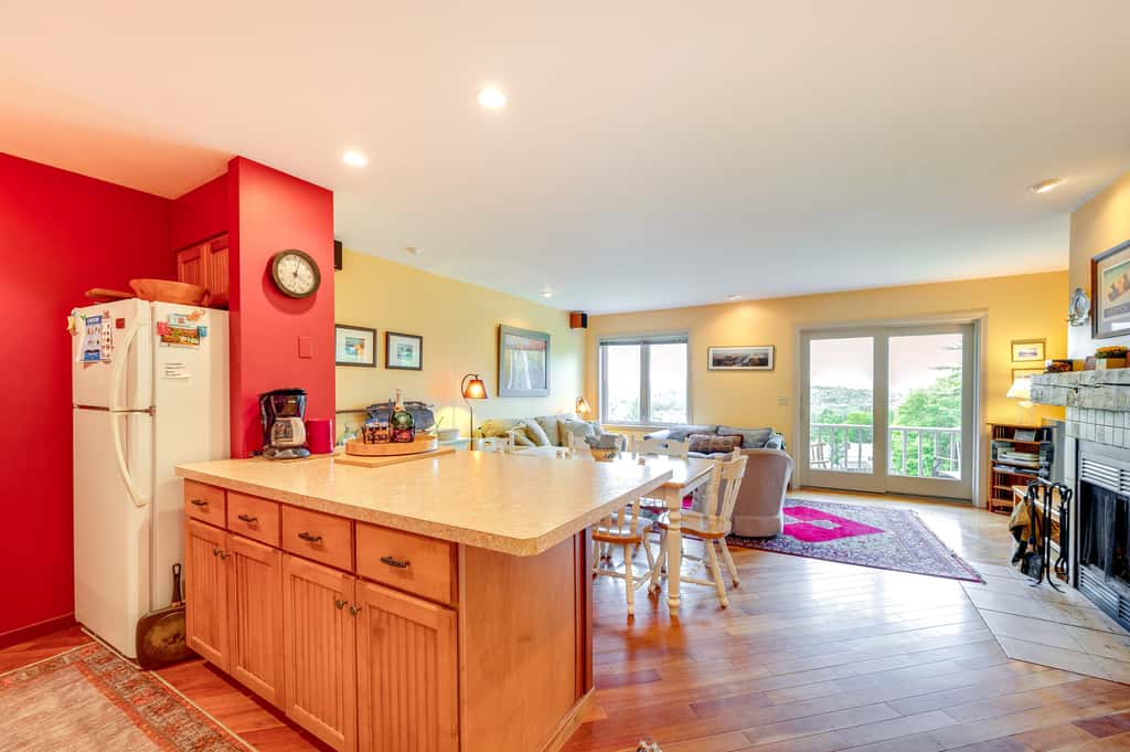 Burke Mountain Vacation Rental: Ski-In/Ski-Out!