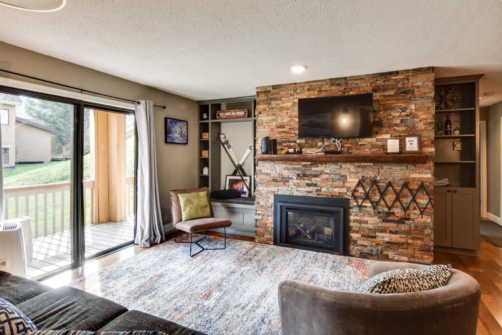 Golf & Adventure! Condo 2 Mi to Dtwn Ellicottville