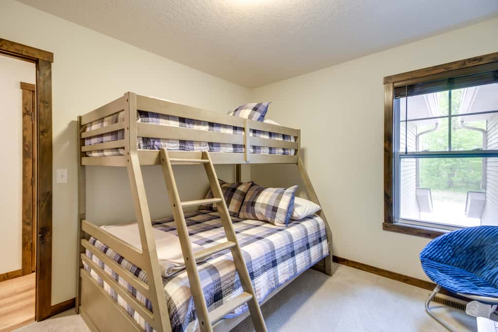 Gull Lake Resort Escape: Pool and ORV Trails