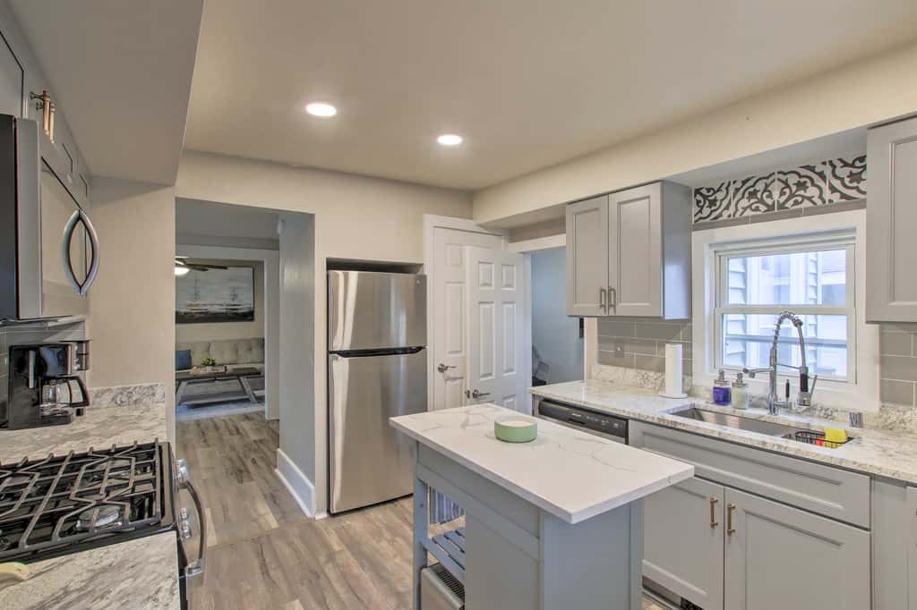 Coastal Comfort & Golfers' Paradise in Sheboygan!