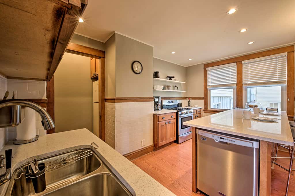 Pet-Friendly Sheboygan Home, 1 Mi to Lake Michigan