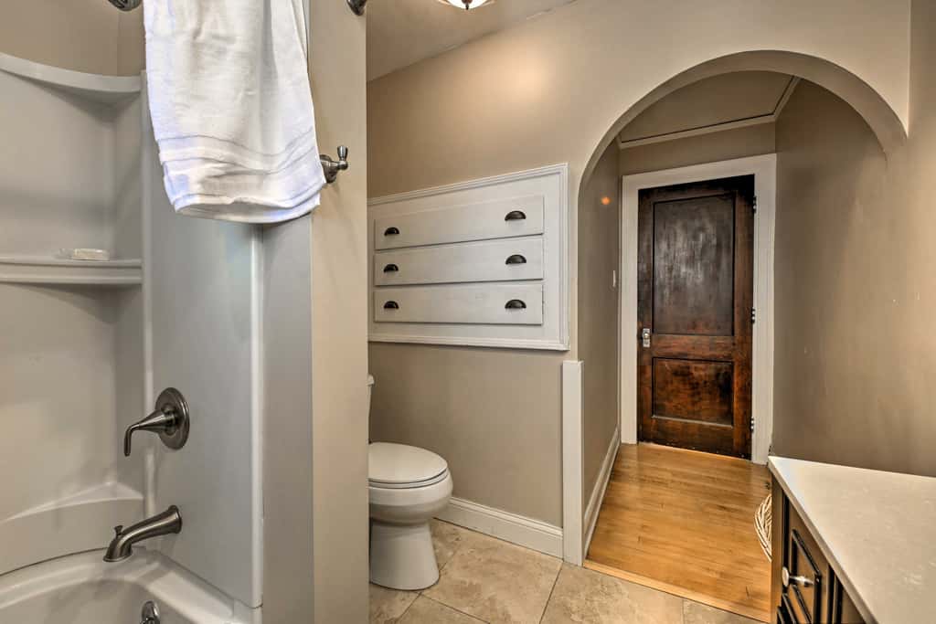 Pet-Friendly Sheboygan Home, 1 Mi to Lake Michigan