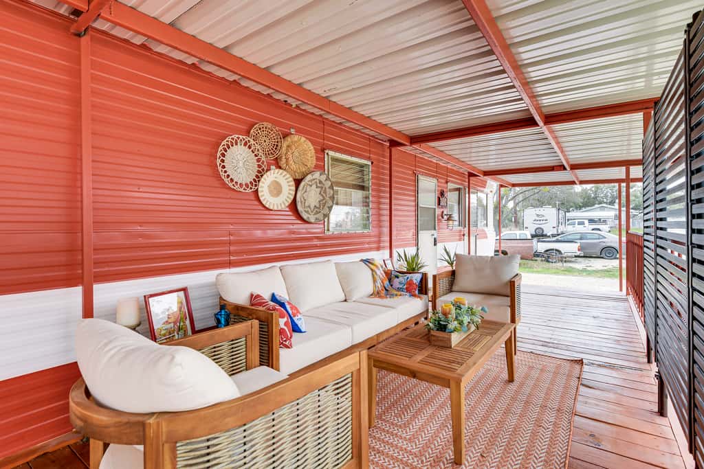 Pet-Friendly Brownwood Home: Walk to Lake!