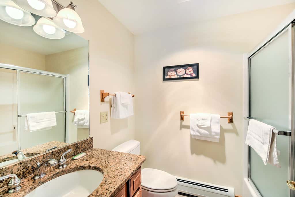 Inviting Ski-in/Ski-out Condo at Jay Peak Resort!