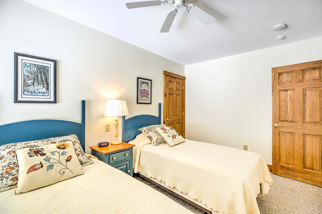 Inviting Ski-in/Ski-out Condo at Jay Peak Resort!