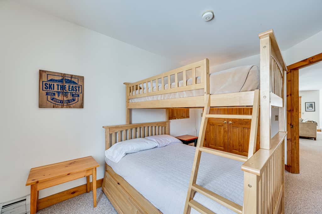 Ski-In Resort Family Condo w/ Deck at Jay Peak!