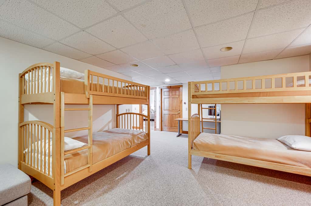 Ski-In Resort Family Condo w/ Deck at Jay Peak!
