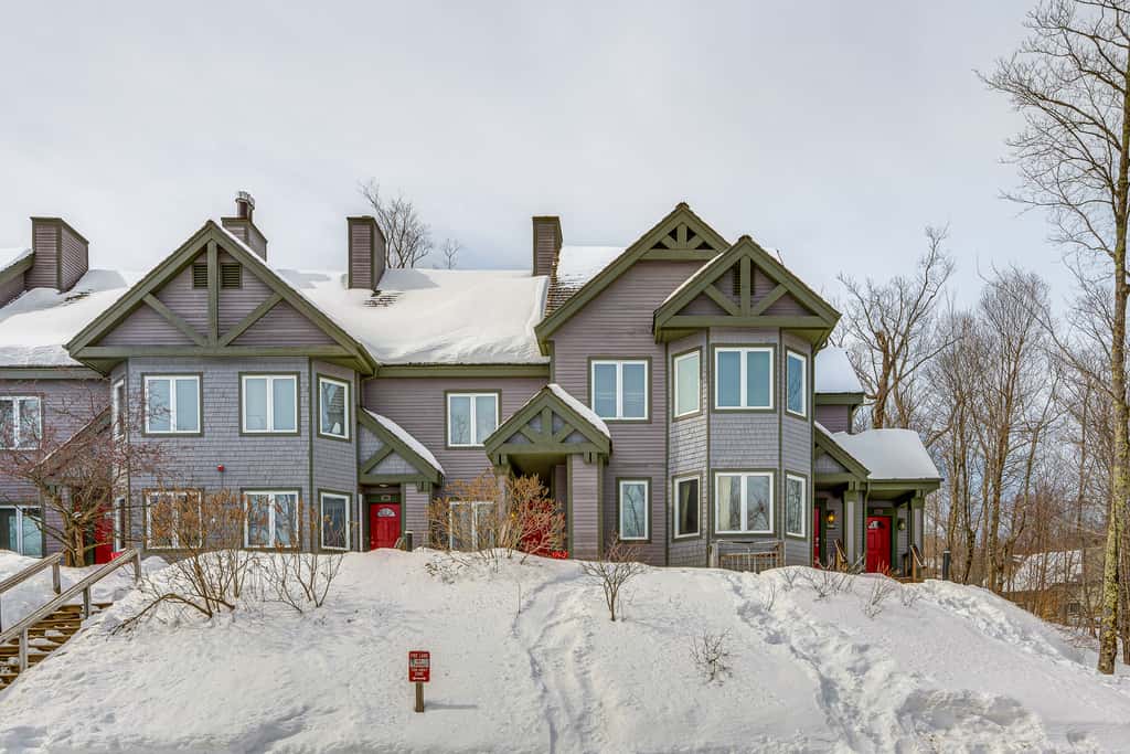 Ski-In Resort Family Condo w/ Deck at Jay Peak!