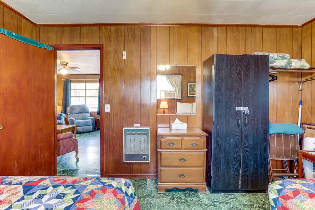 Walk to Greers Ferry Lake! Home w/ Dock Access