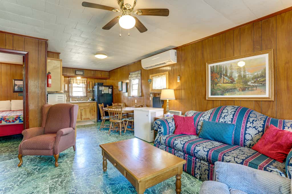 Walk to Greers Ferry Lake! Home w/ Dock Access