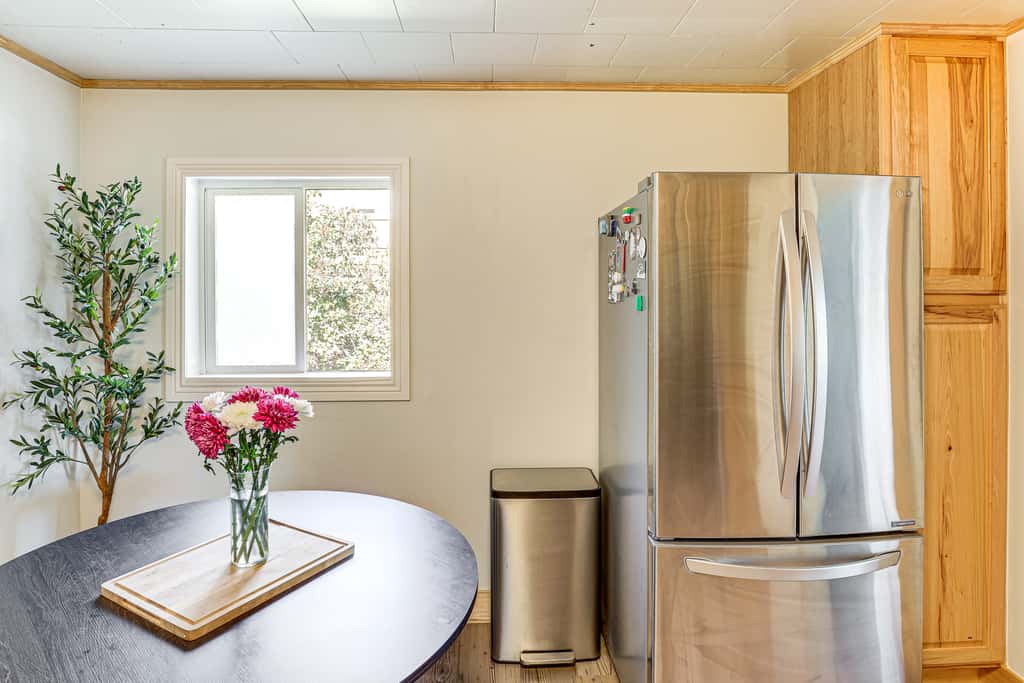 Steps to Dtwn Kalispell! Pet-Friendly Home w/ Yard
