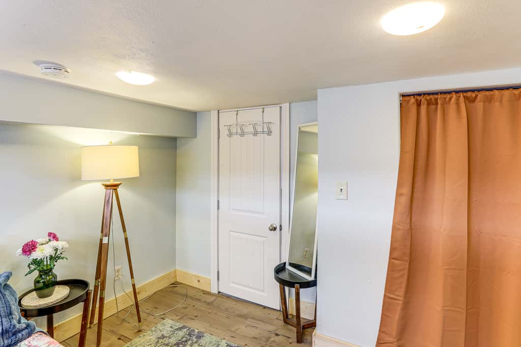 Steps to Dtwn Kalispell! Pet-Friendly Home w/ Yard