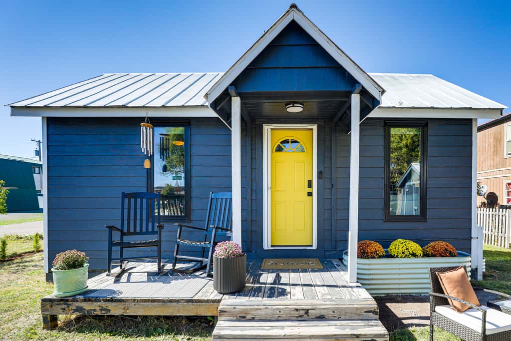 Steps to Dtwn Kalispell! Pet-Friendly Home w/ Yard