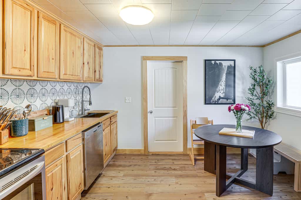 Steps to Dtwn Kalispell! Pet-Friendly Home w/ Yard