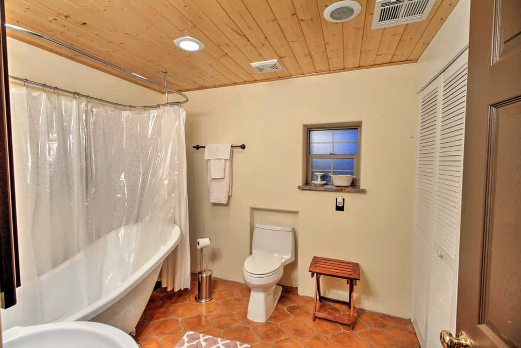 Charming Couples Casita, Walk to Old Mesilla Plaza