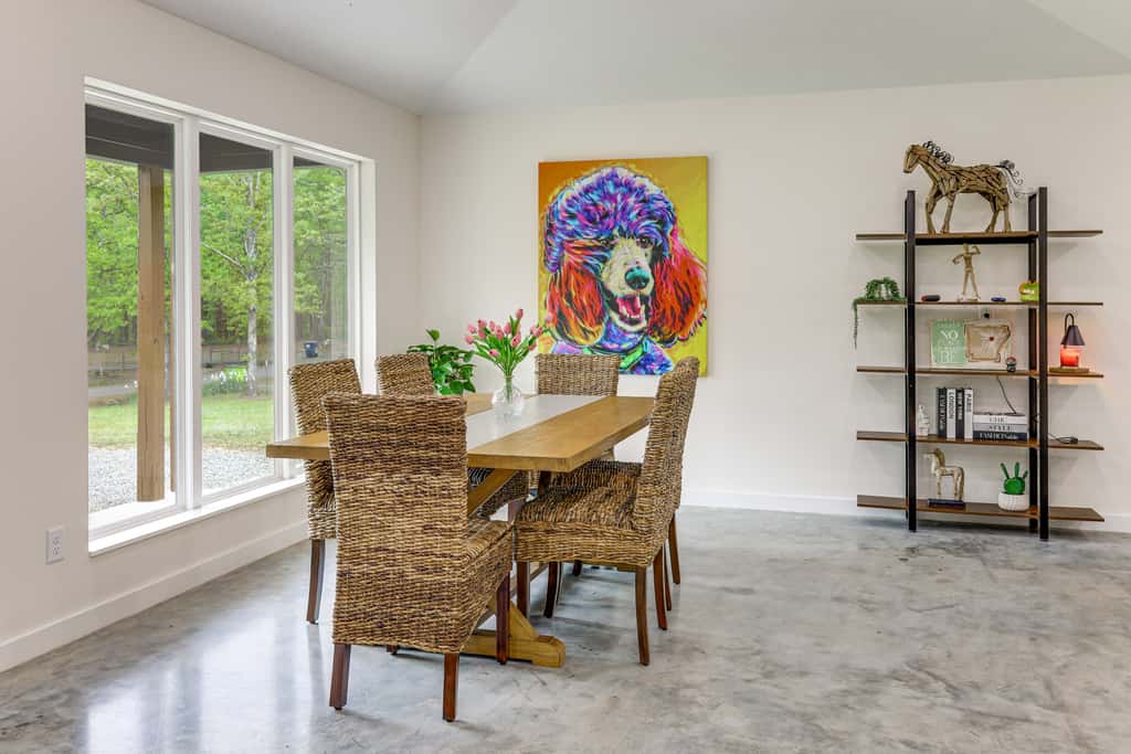 Modern-Style Home w/ Patio, Near Greers Ferry Lake