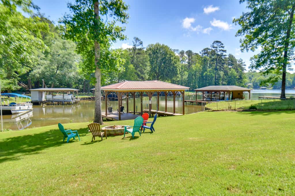Private Dock: Pet-Friendly Home on Lake Sinclair