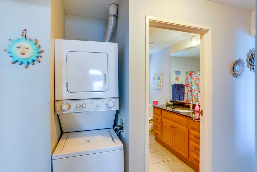 Cozy Middle Bass Island Getaway On Lake Eerie!