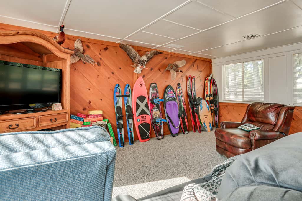 Walk to Marina: Family Home w/ Yard in Kingston